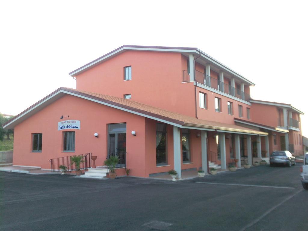 Hotel Villa Adriatica Portocannone Eksteriør bilde